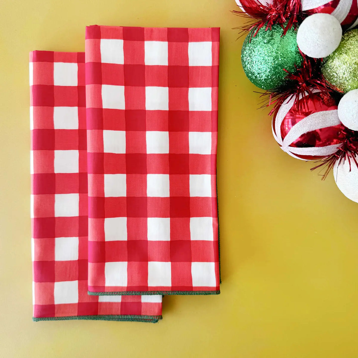 Holiday Red Check Cloth Napkin Set/4
