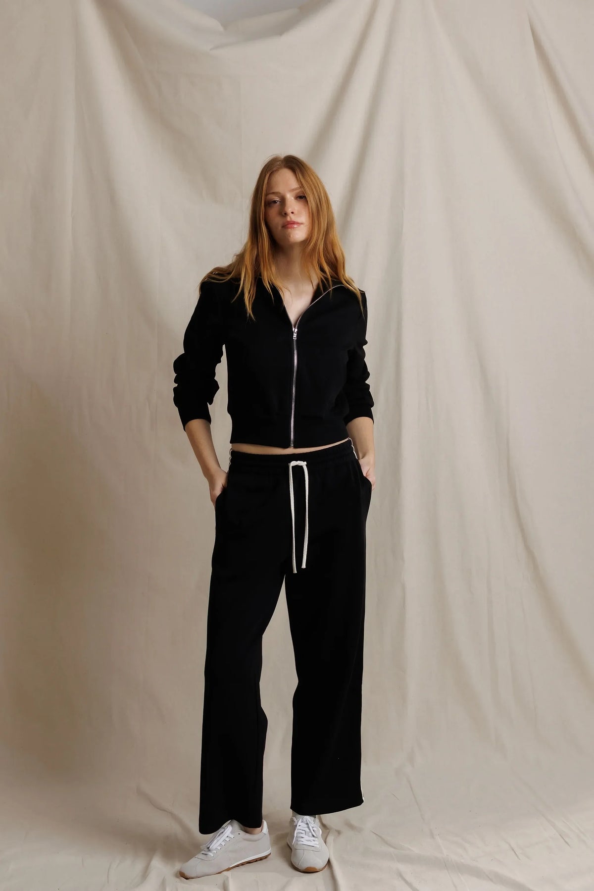 Claud Travel Track Pant- True Black