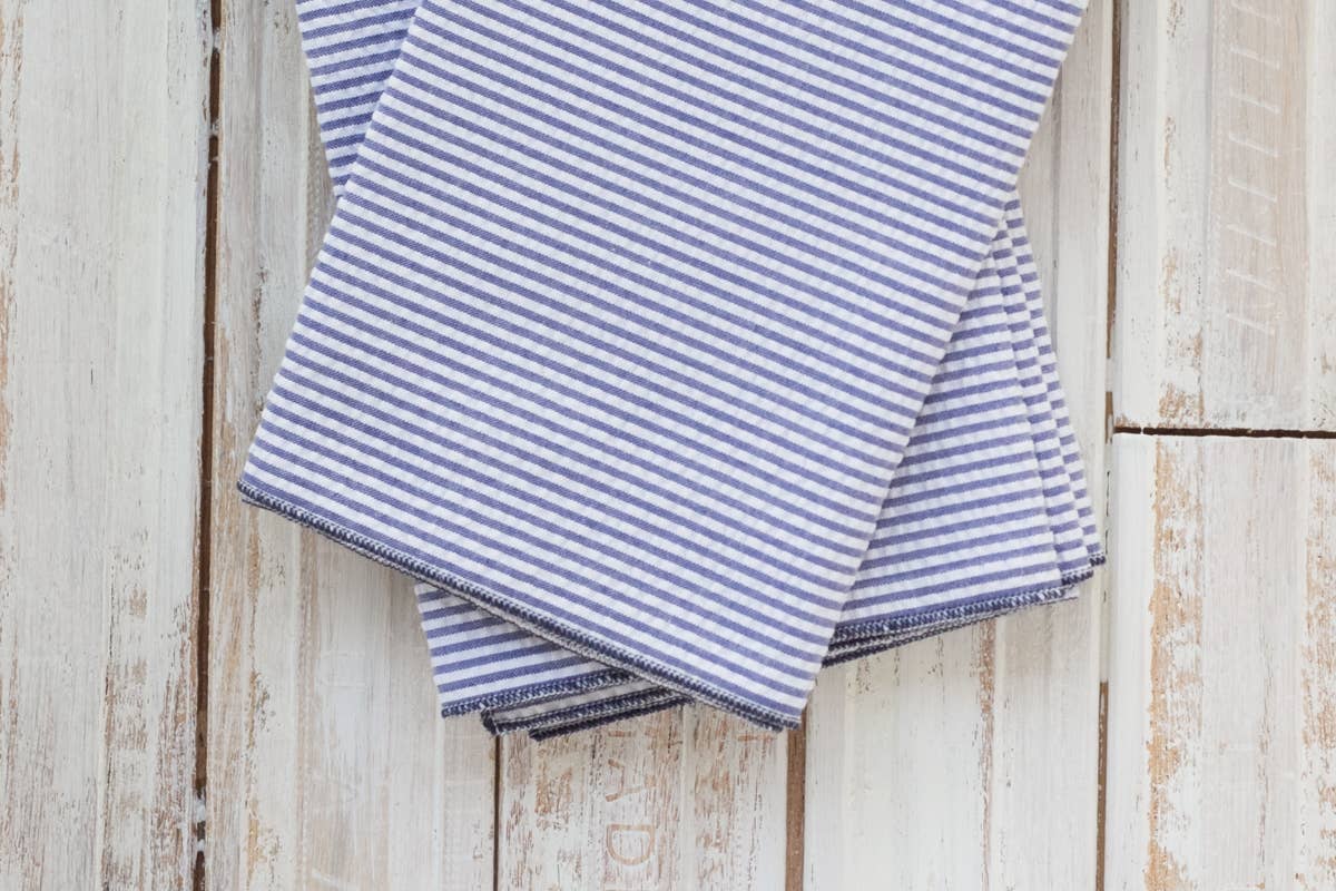 Seersucker Dinner Napkins, set of four: Khaki