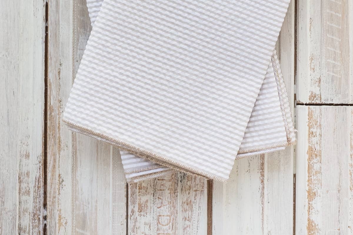 Seersucker Dinner Napkins, set of four: White