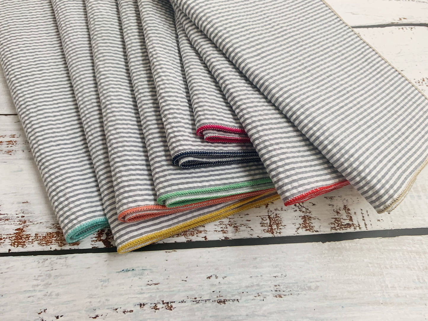 Grey Seersucker Cloth Napkins with Colorful Edges S/8