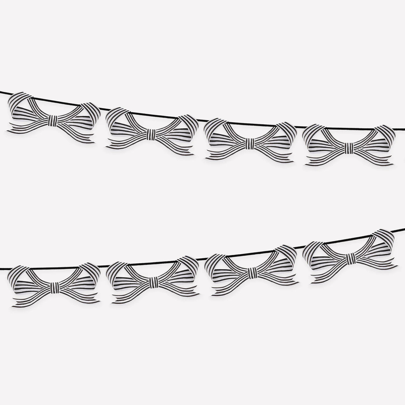 Black & White Bow Garland