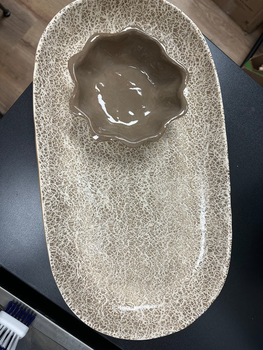 Large Fish  Platter Crackle Pattern Mocha