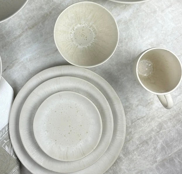 17 MILE DINNER PLATE