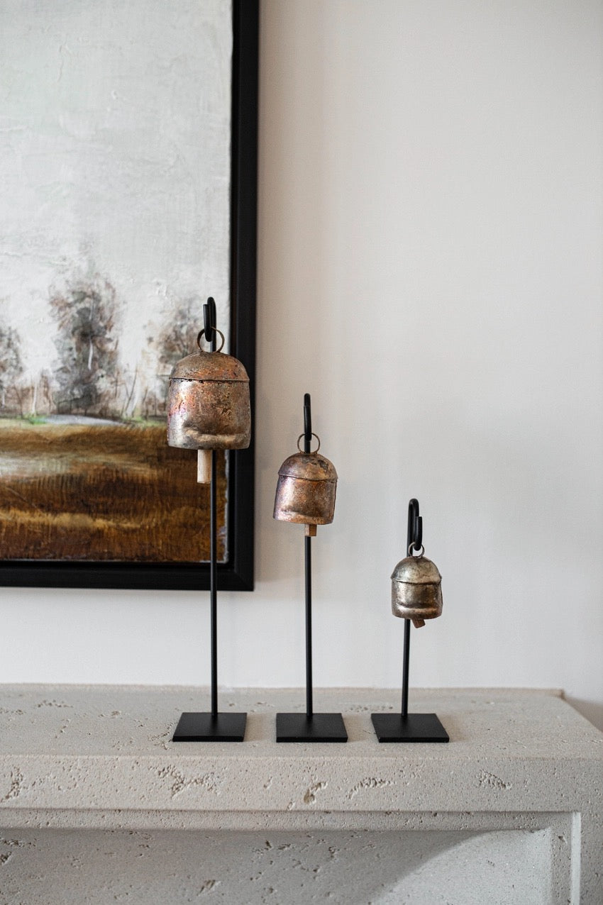 Vintage Inspired Bell Stands Set/3