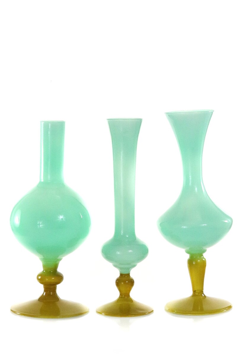 Dual Color Vase Set
