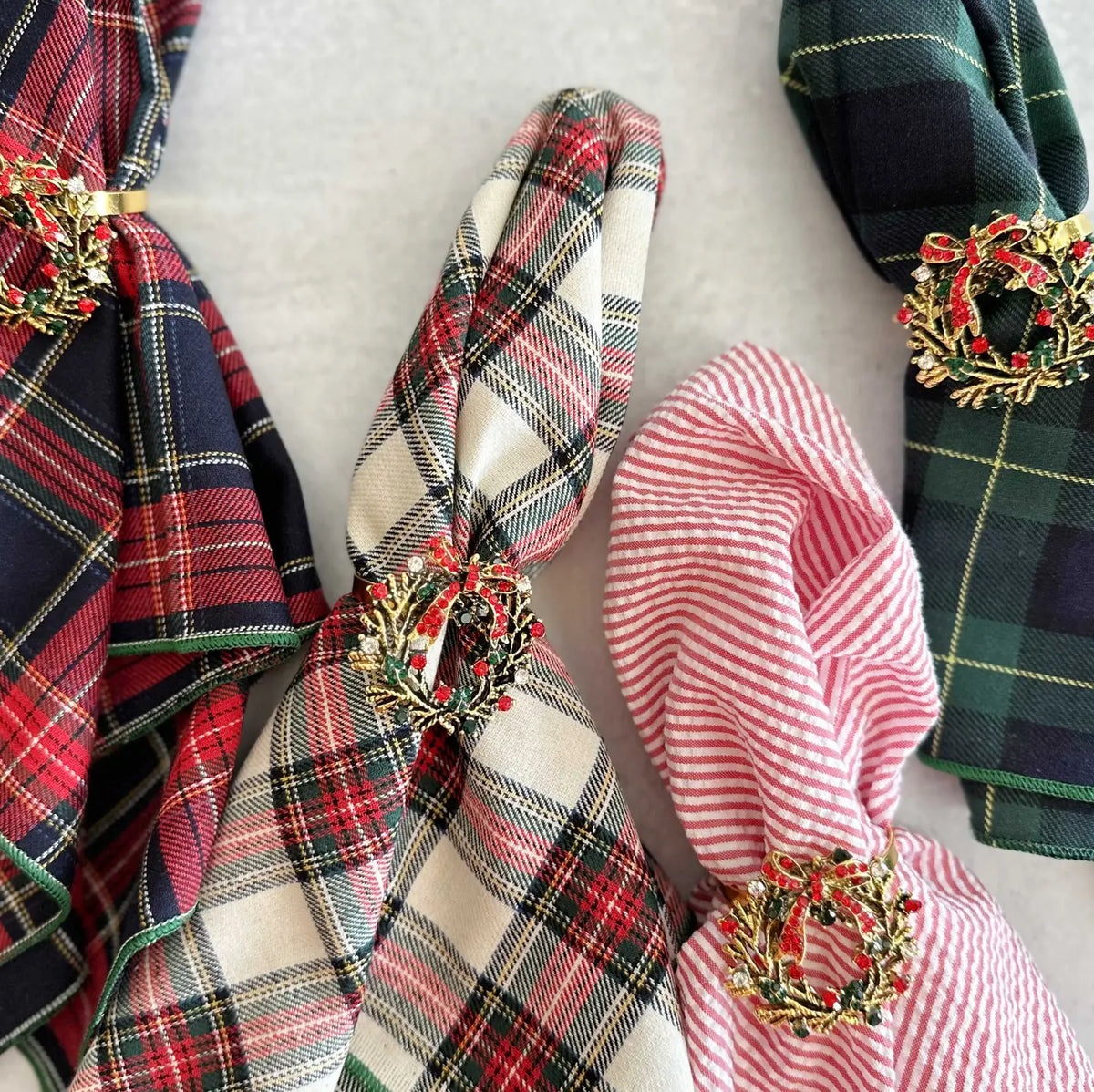 Christmas Wreath Napkin Rings Set/4