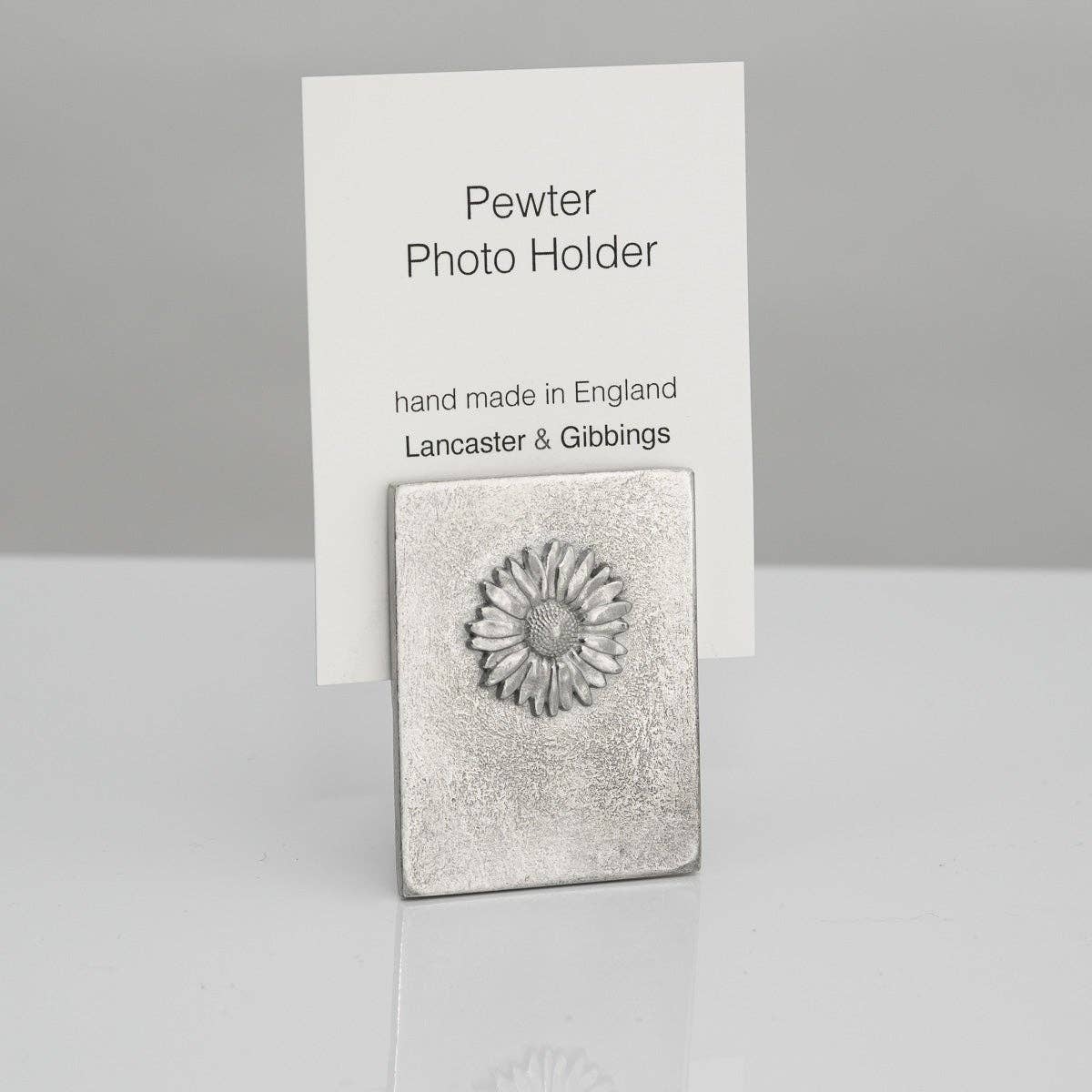 Daisy Photo Holder